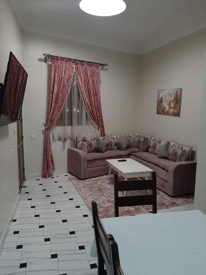 Ground Floor 2 Bedroom Apartment - City Centre Location - Optic Fibre Wifi Tangier Exterior photo